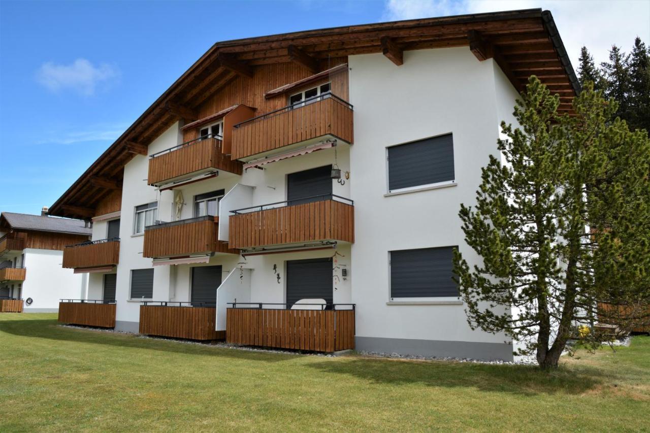 Ferienwohnung Tgesa Zundregn Savognin Exterior foto